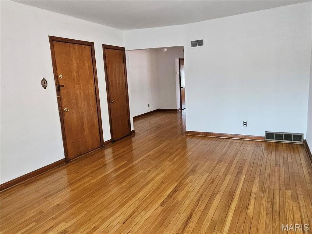 5315 Jamieson Ave #2N - Photo 2 of 21