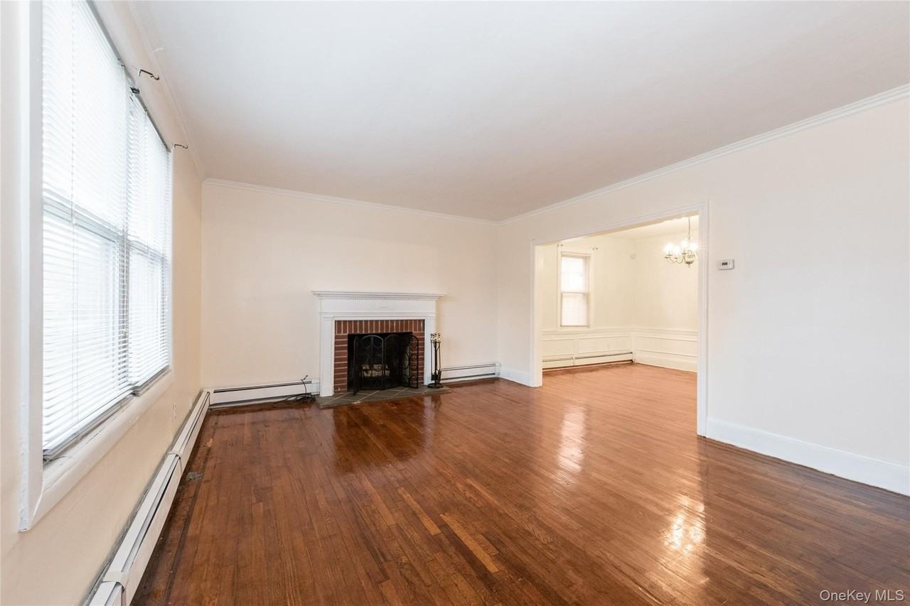 16623 24th Ave - Photo 4 of 25