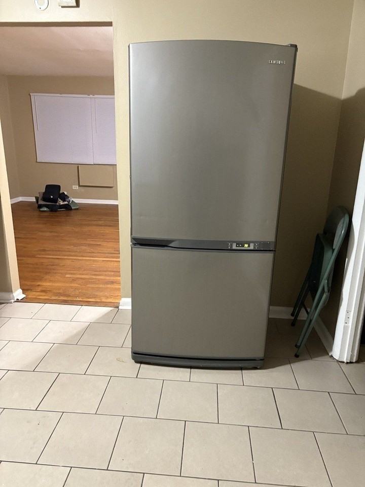 2035 171st St - Photo 5 of 17