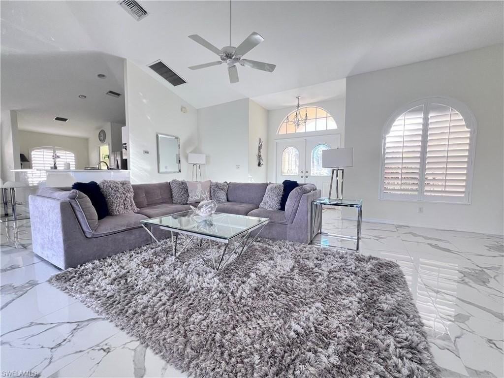 1031 Tivoli Ln - Photo 5 of 19