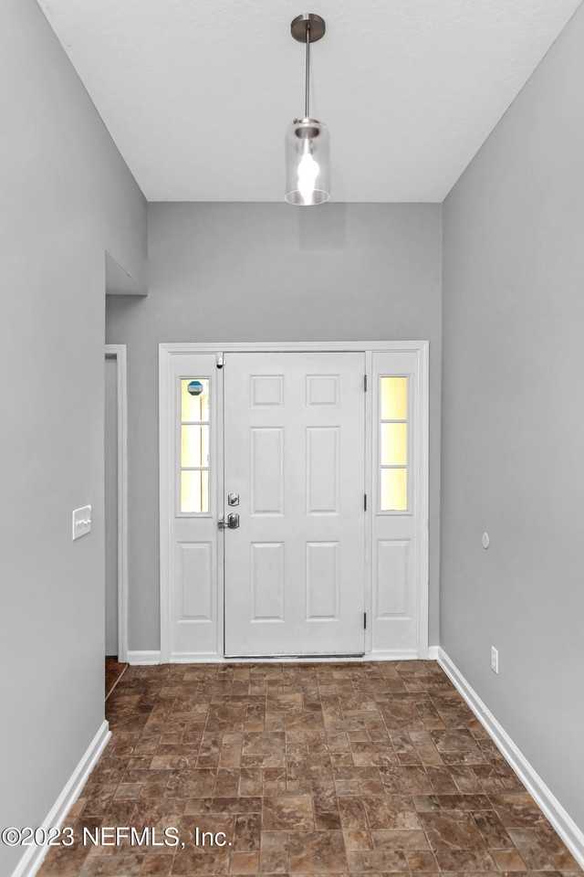 2167 S Cranbrook Ave - Photo 6 of 35