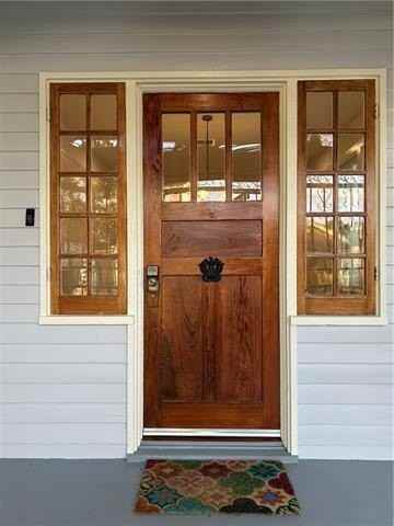 539 Olivier St - Photo 2 of 29