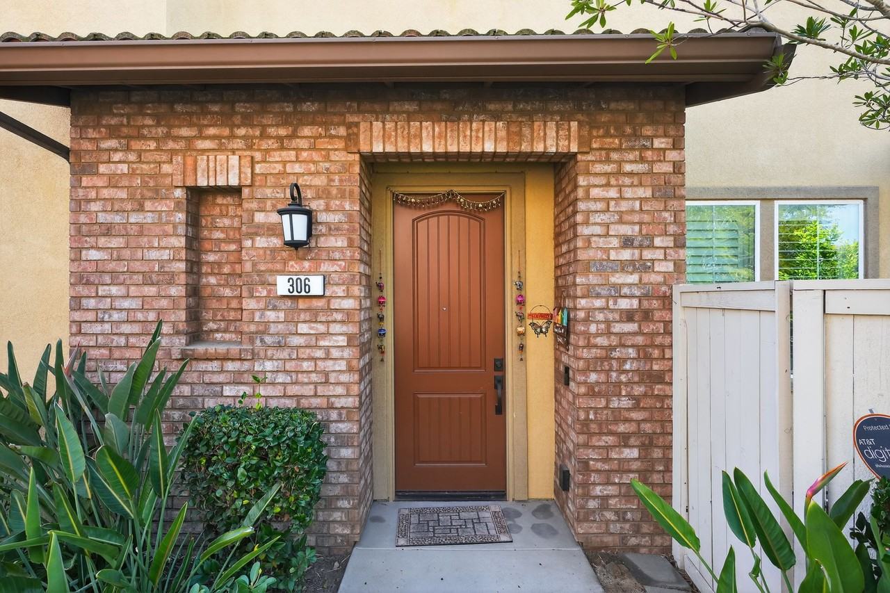 306 Calle Rayo #1 - Photo 2 of 32