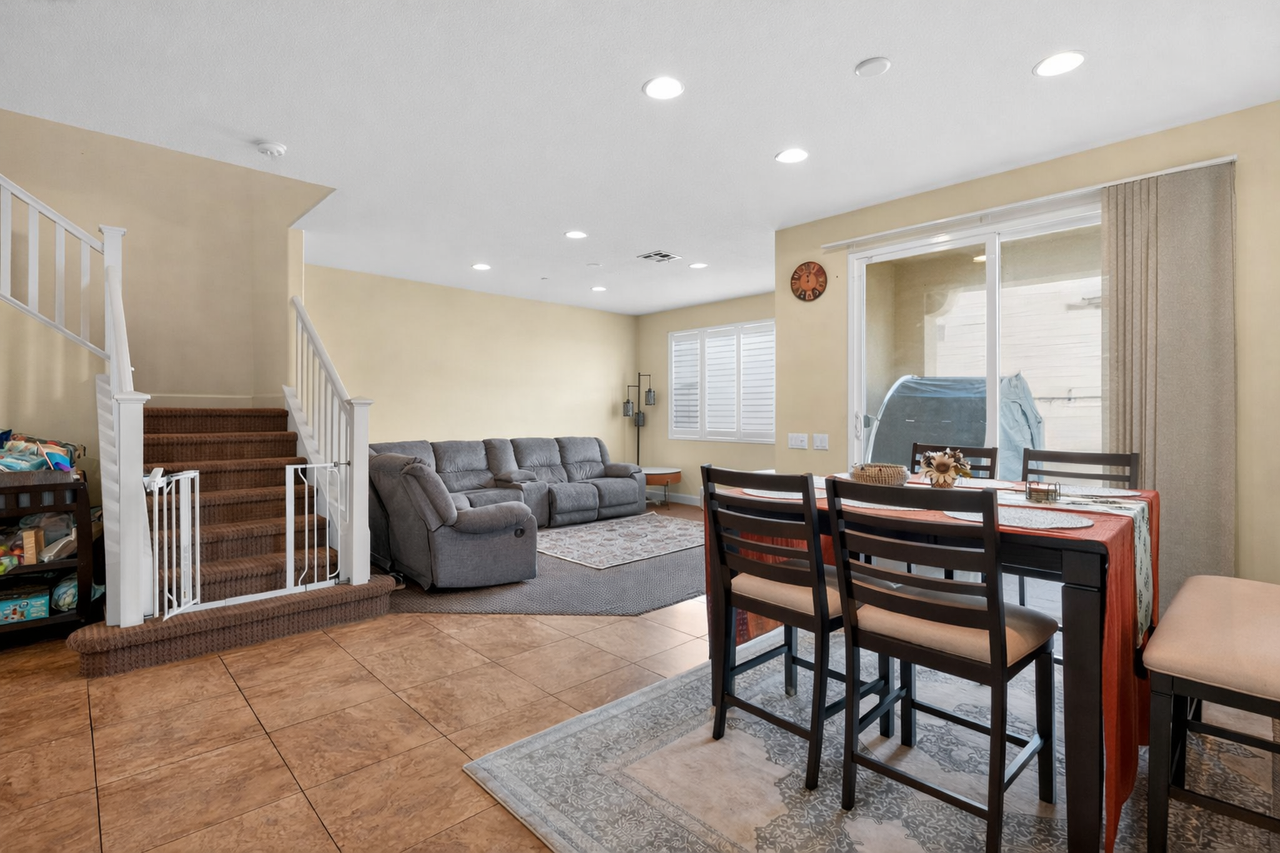 306 Calle Rayo #1 - Photo 3 of 32