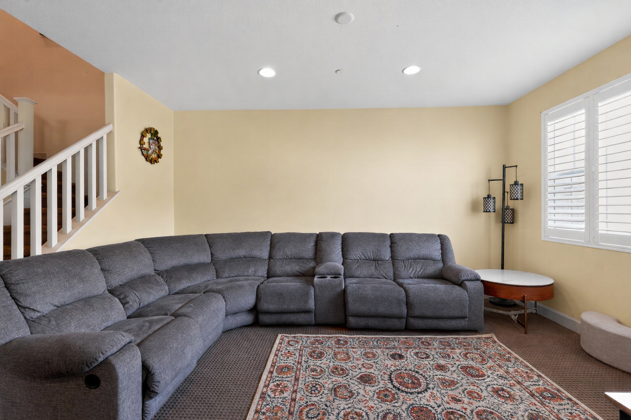 306 Calle Rayo #1 - Photo 4 of 32