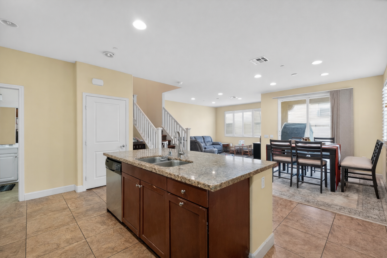 306 Calle Rayo #1 - Photo 7 of 32