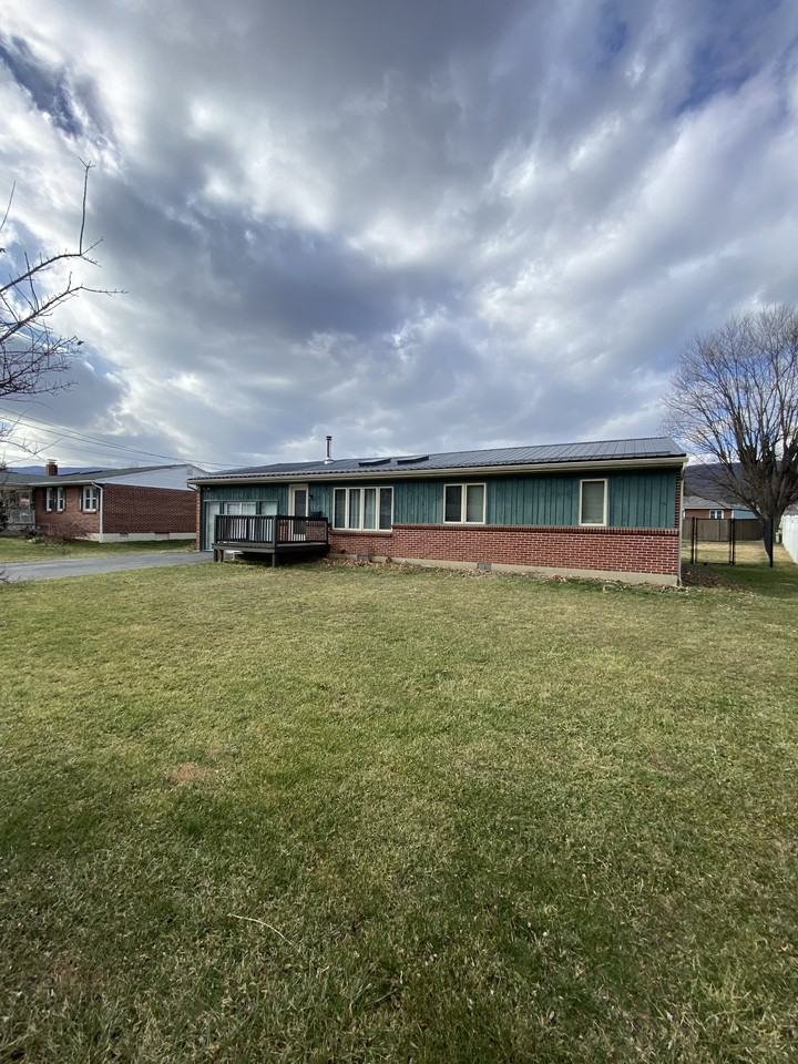 1030 Georgia Ave #1 - Photo 2 of 23