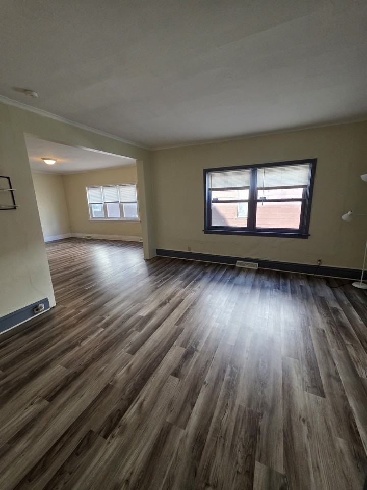 451 E 10th St #1 - Photo 3 of 11