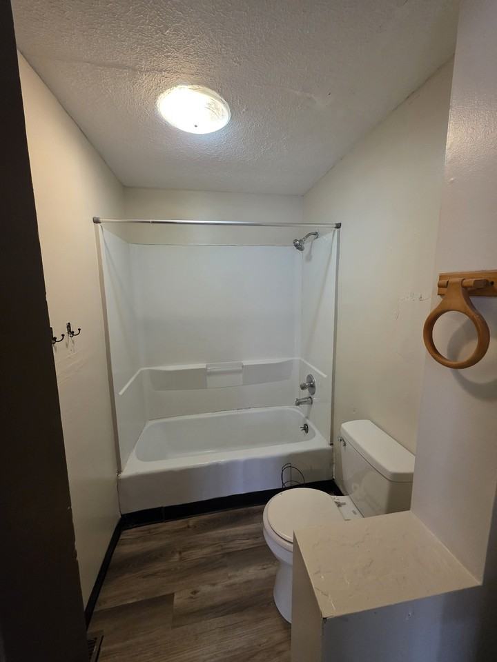 451 E 10th St #1 - Photo 7 of 11