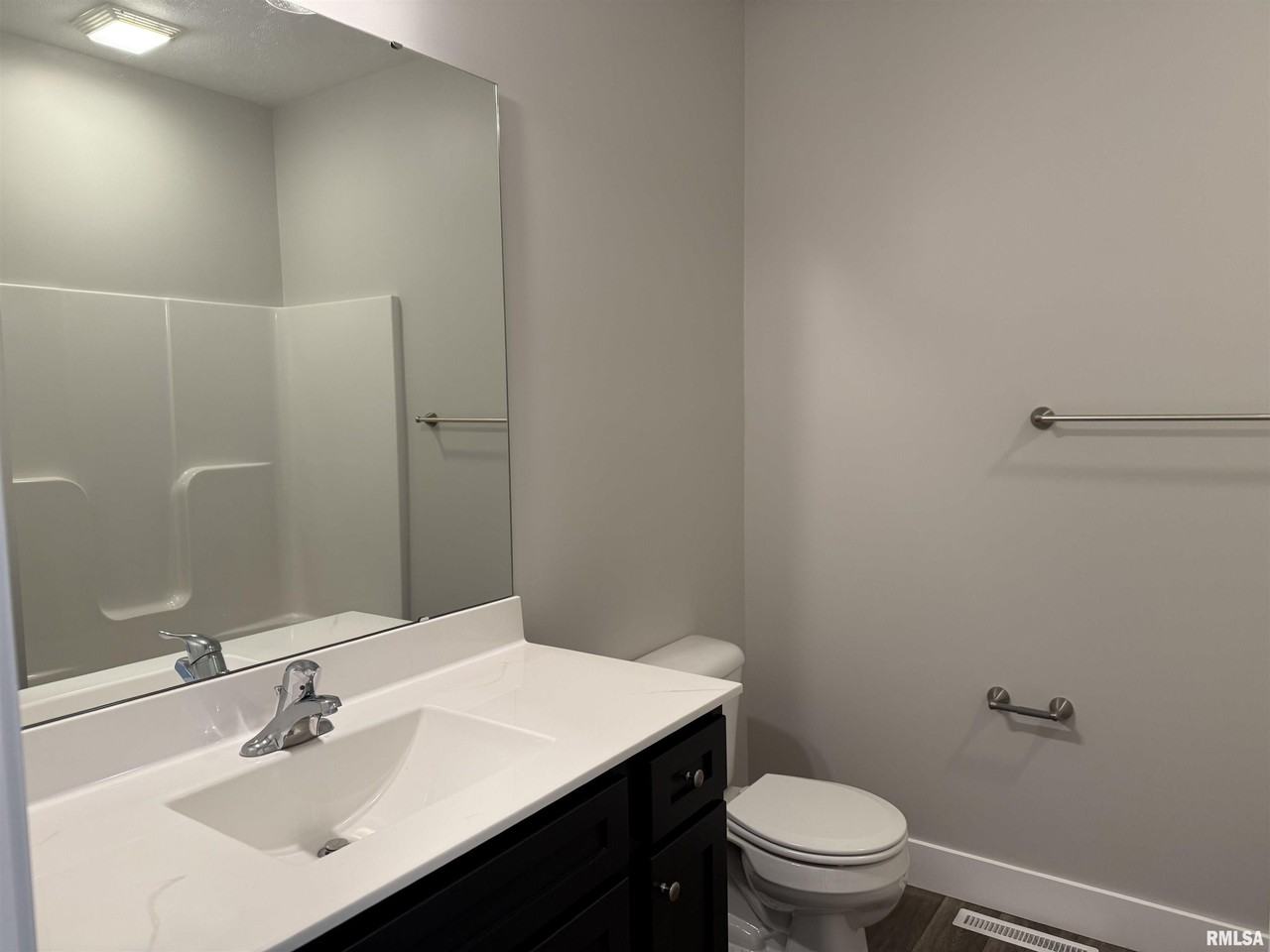 1601 Blenheim Dr - Photo 5 of 21