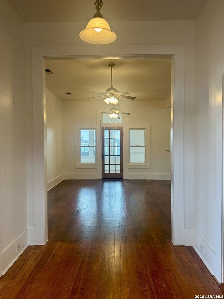 643 Cedar St - Photo 5 of 20