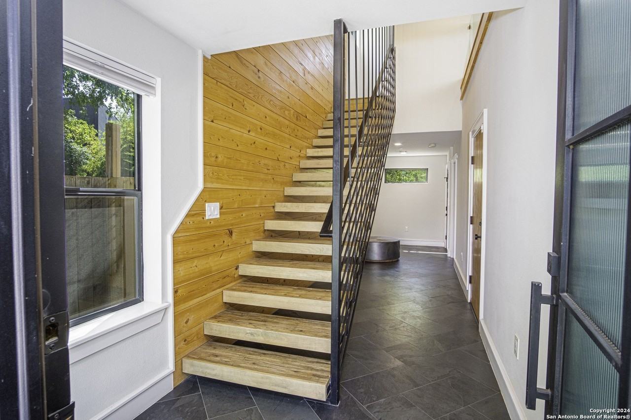 310 Clay St Bldg 15 #15 - Photo 5 of 29