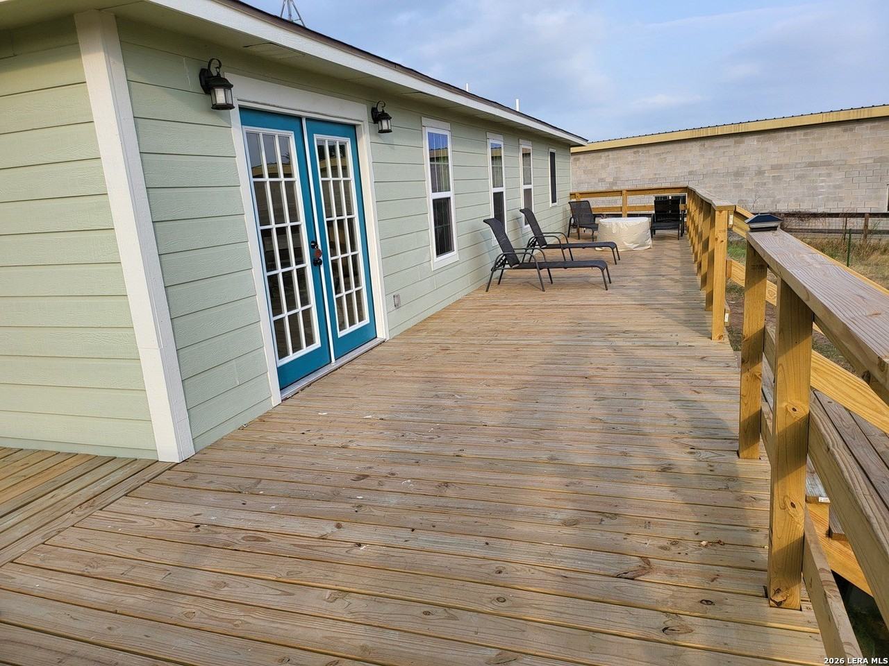 250 Krystal Ray Ln - Photo 6 of 10