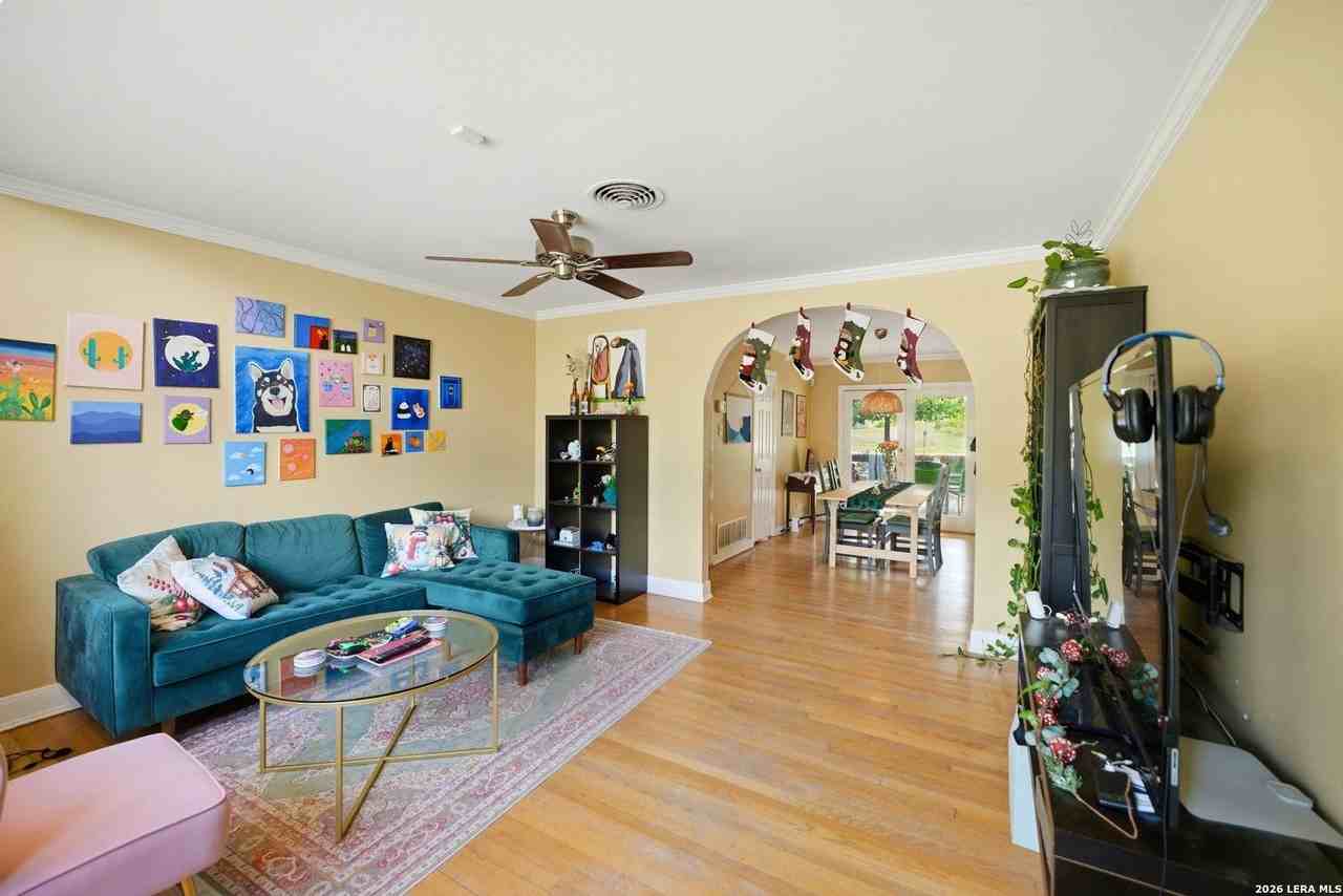 126 Shadow Hill Dr - Photo 7 of 21