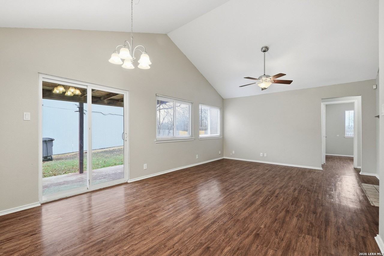 7403 Alverstone Way - Photo 2 of 25