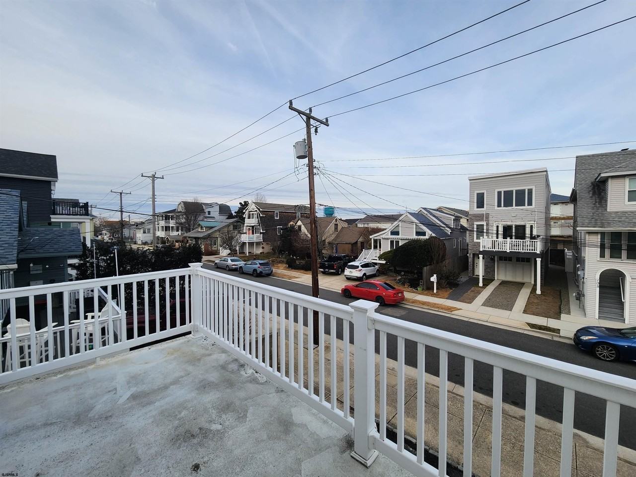 106 N Dudley Ave - Photo 7 of 15