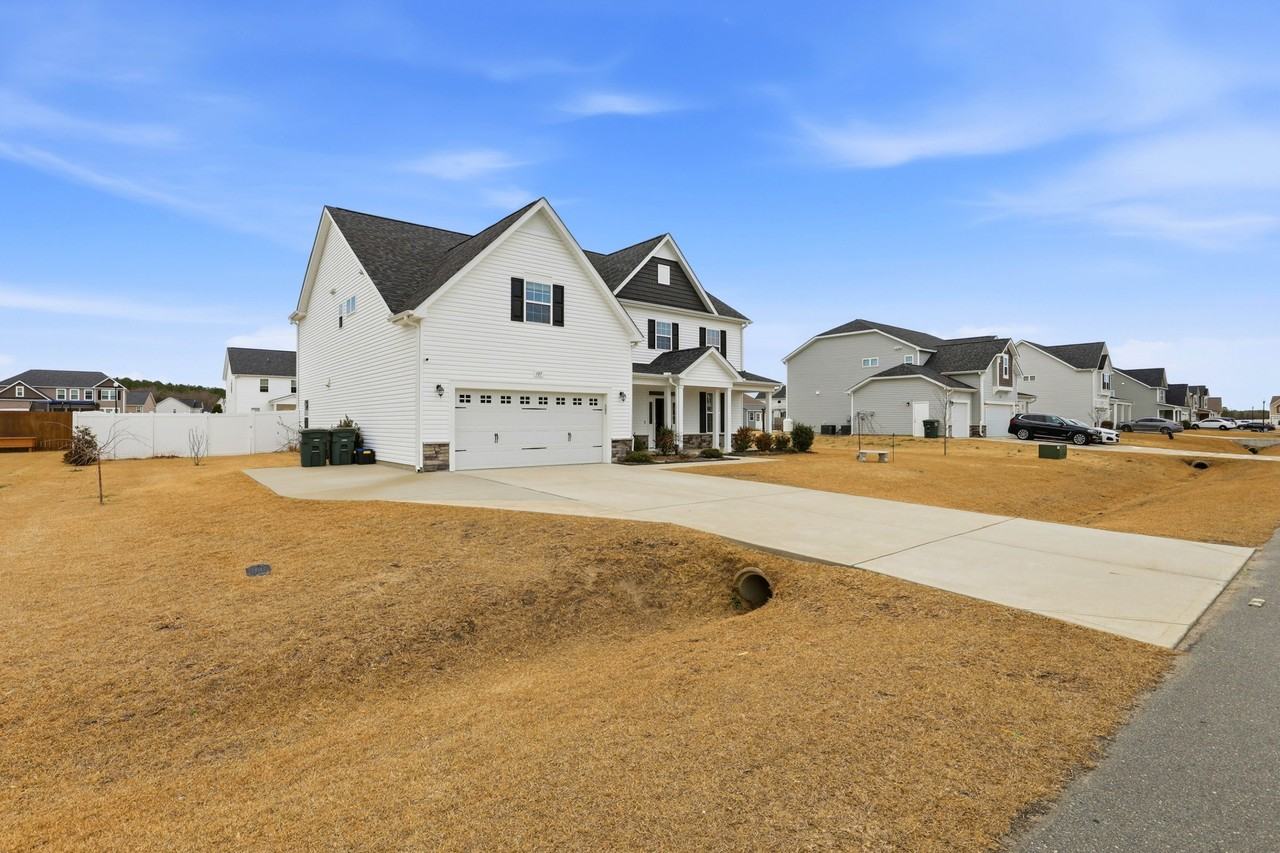 107 Salmon Ln #1 - Photo 2 of 50