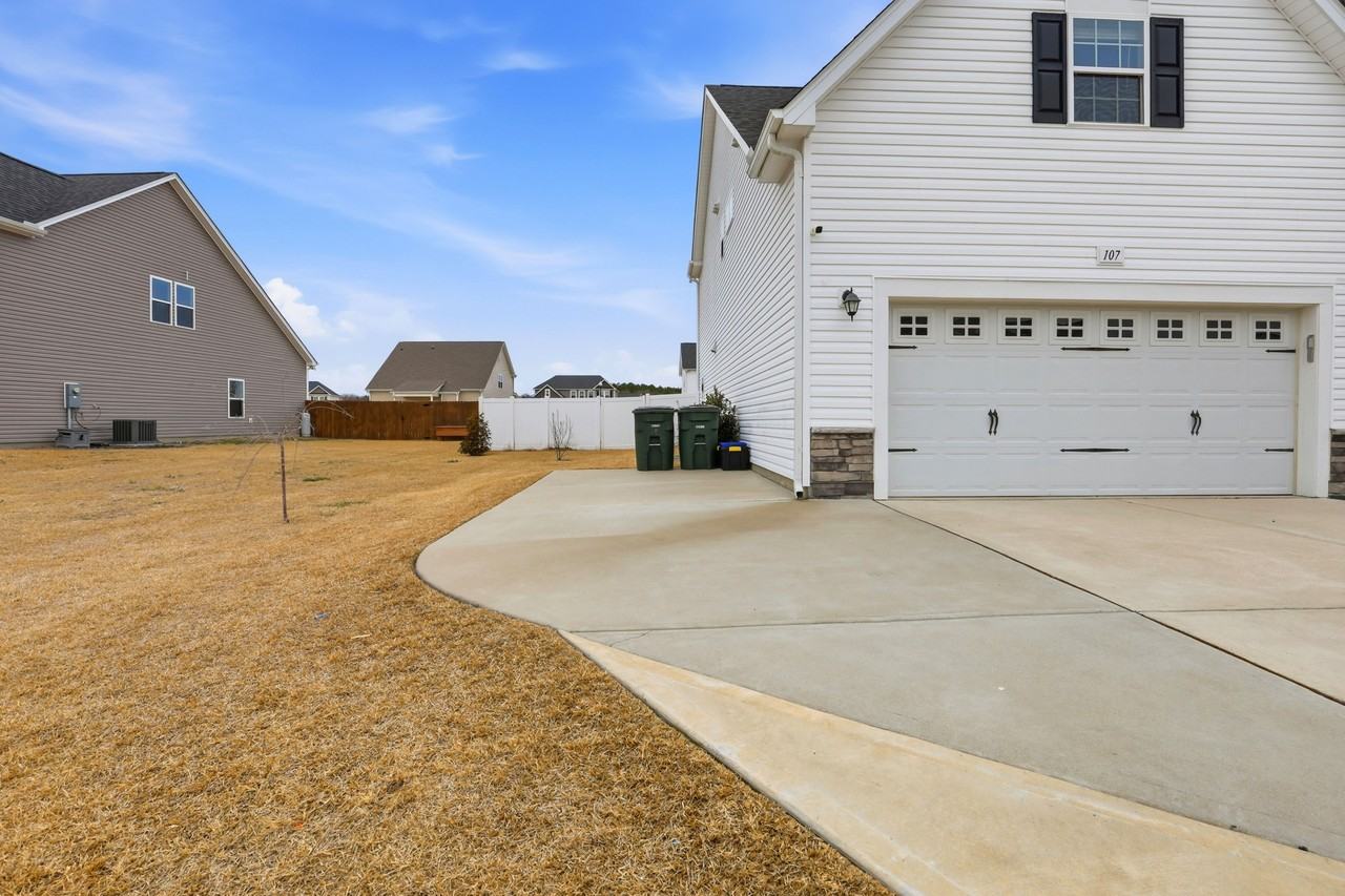 107 Salmon Ln #1 - Photo 4 of 50