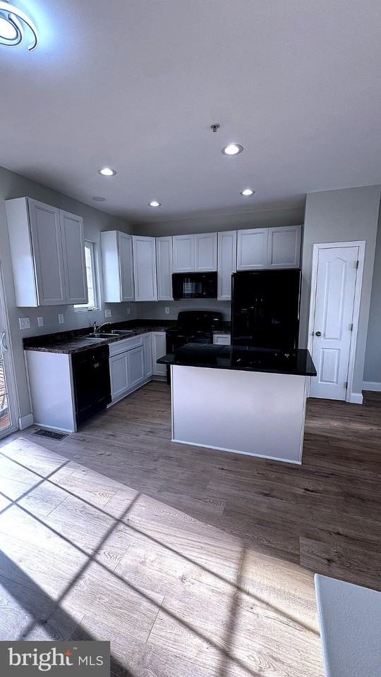 1125 Coulbourn Cor - Photo 4 of 9