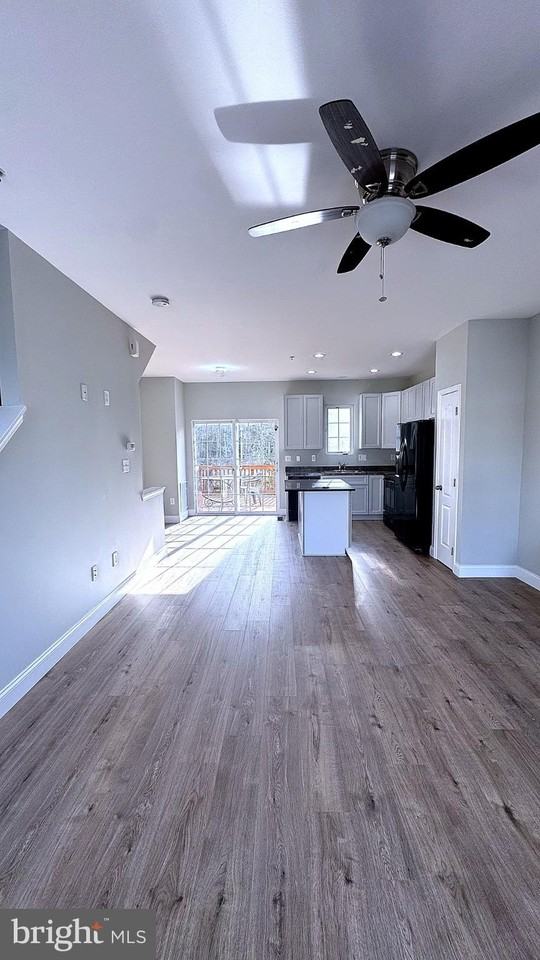 1125 Coulbourn Cor - Photo 6 of 9