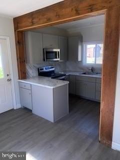 801 S Reading Ave - Photo 5 of 12