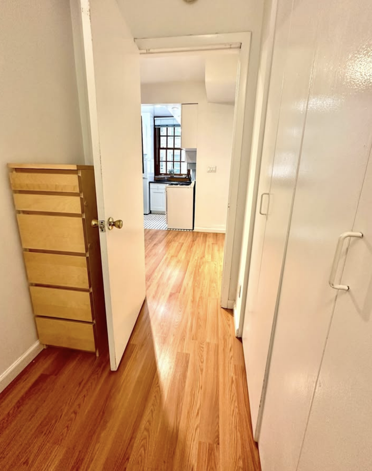 1st Ave & E 78th St #3E - Photo 6 of 13