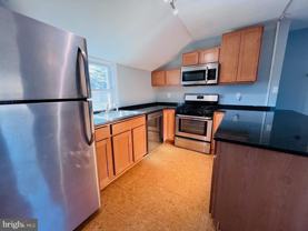 2616 Arlington Blvd Uppr Apt - Photo 1 of 1