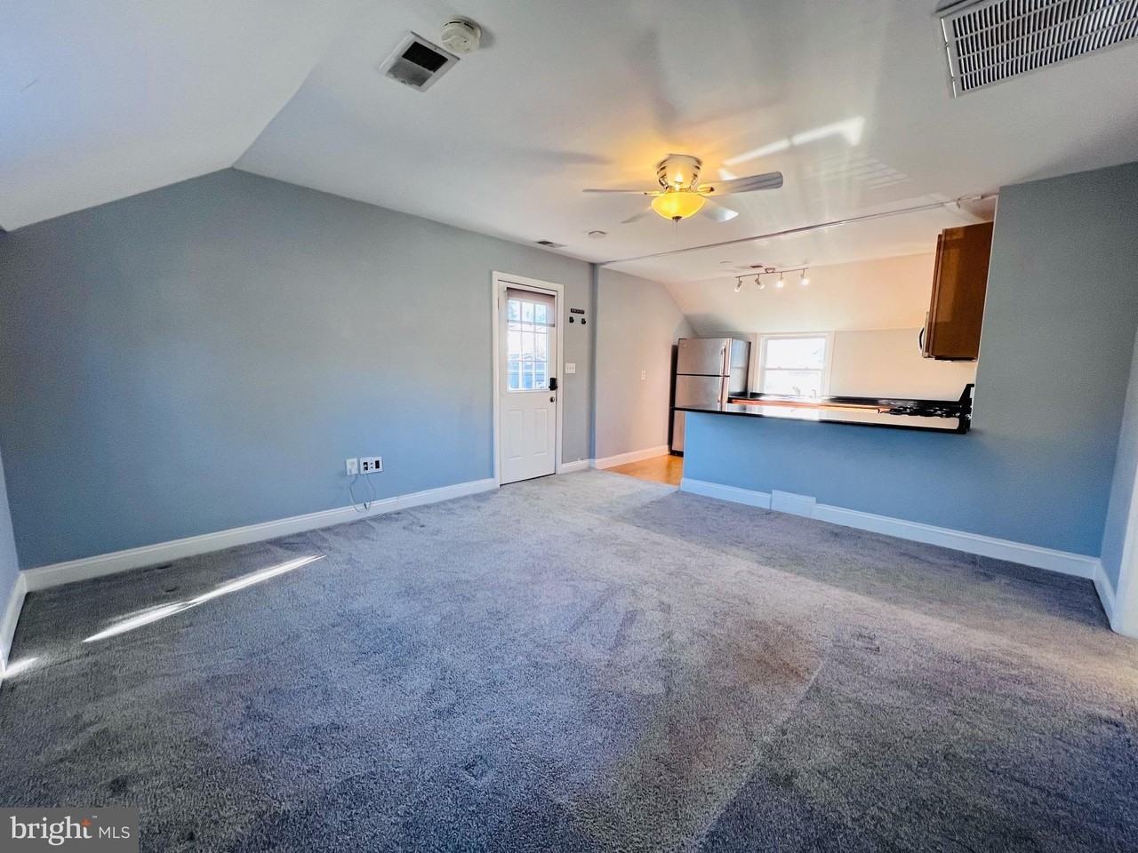 2616 Arlington Blvd Uppr Apt - Photo 6 of 16