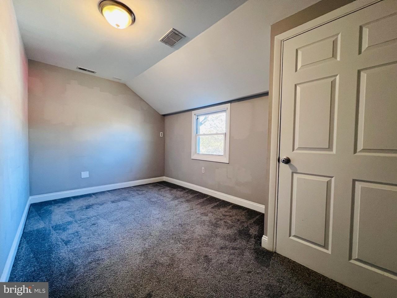 2616 Arlington Blvd Uppr Apt - Photo 7 of 16