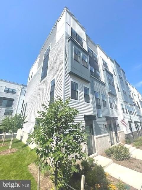 14431 Glen Manor Dr - Photo 5 of 31