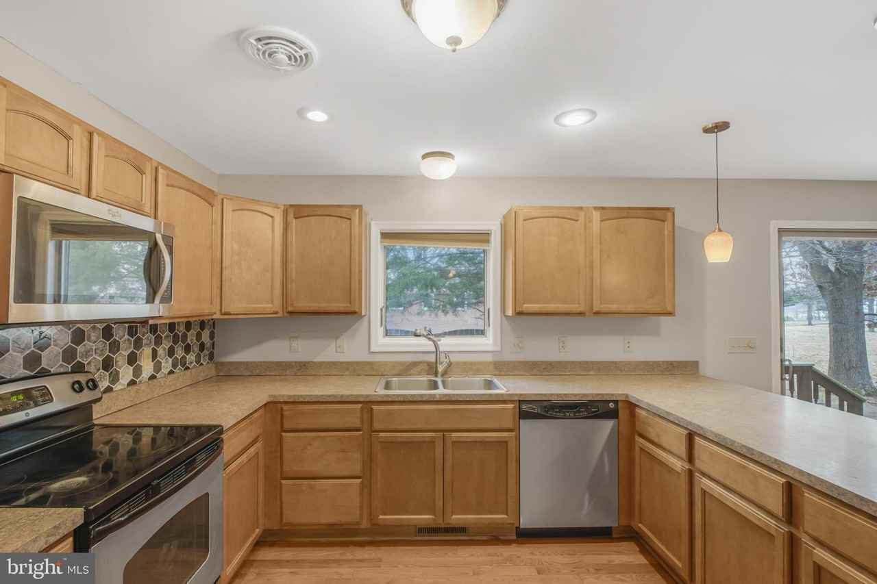 6249 Rosedale Dr - Photo 6 of 28