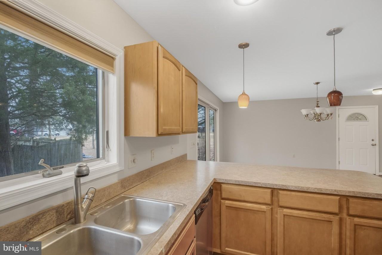 6249 Rosedale Dr - Photo 7 of 28