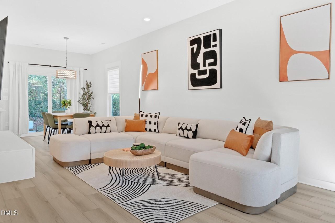 1917 Essex Rd Unit A #A - Photo 3 of 26