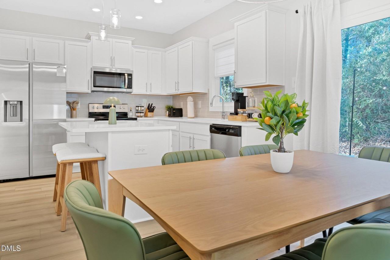 1917 Essex Rd Unit A #A - Photo 7 of 26