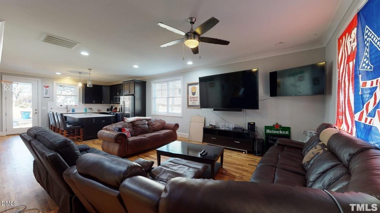 5303 Western Blvd - Photo 5 of 24