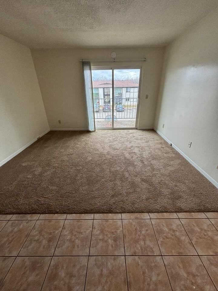 235 Vinewood Rd Apt H5 - Photo 5 of 21