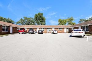 featured image of 702 Couch St Apt 52