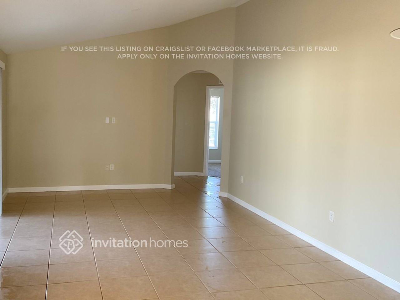 427 Biscayne Ave Nw - Photo 2 of 13