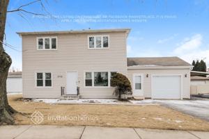 featured image of 8732 Oak Park Ave