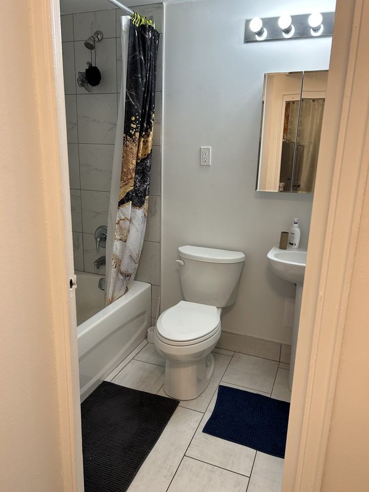 494 Avenue Road #23 - Photo 4 of 51