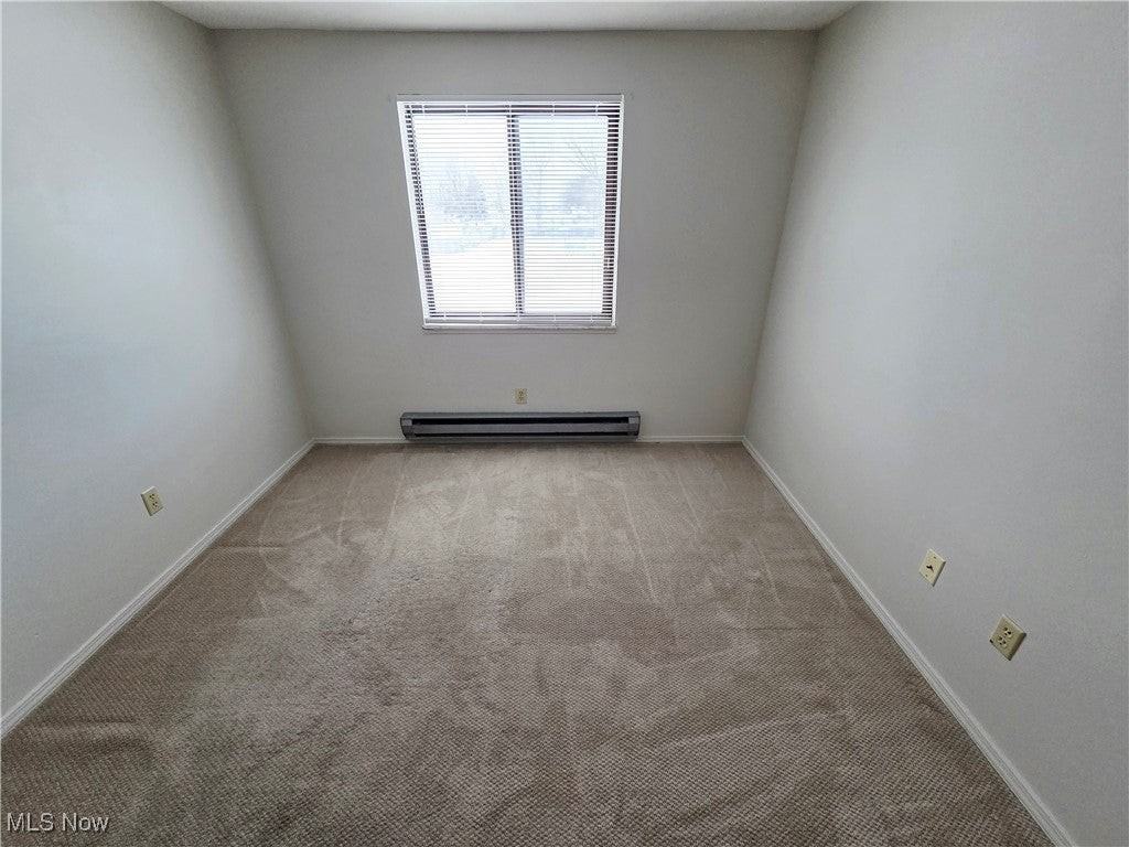 1404 Massachusetts Ave - Photo 4 of 8