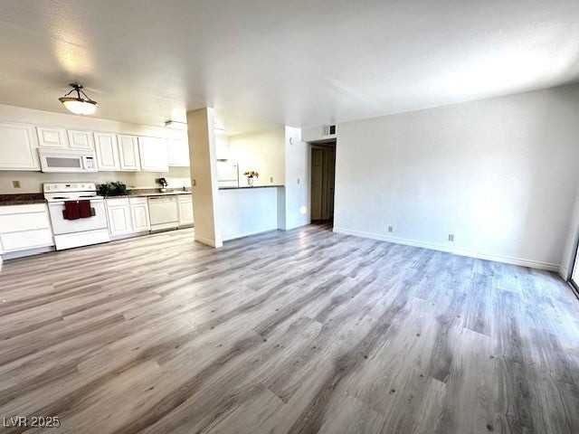 5181 River Glen Dr - Photo 2 of 26