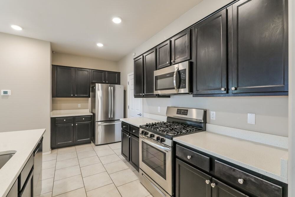 6549 S Diablo Dr - Photo 7 of 17