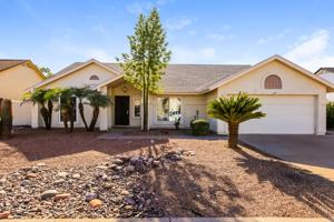 featured image of 4837 E Grandview St