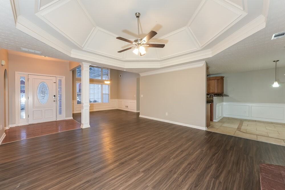 875 Georgian Hills Dr - Photo 6 of 18