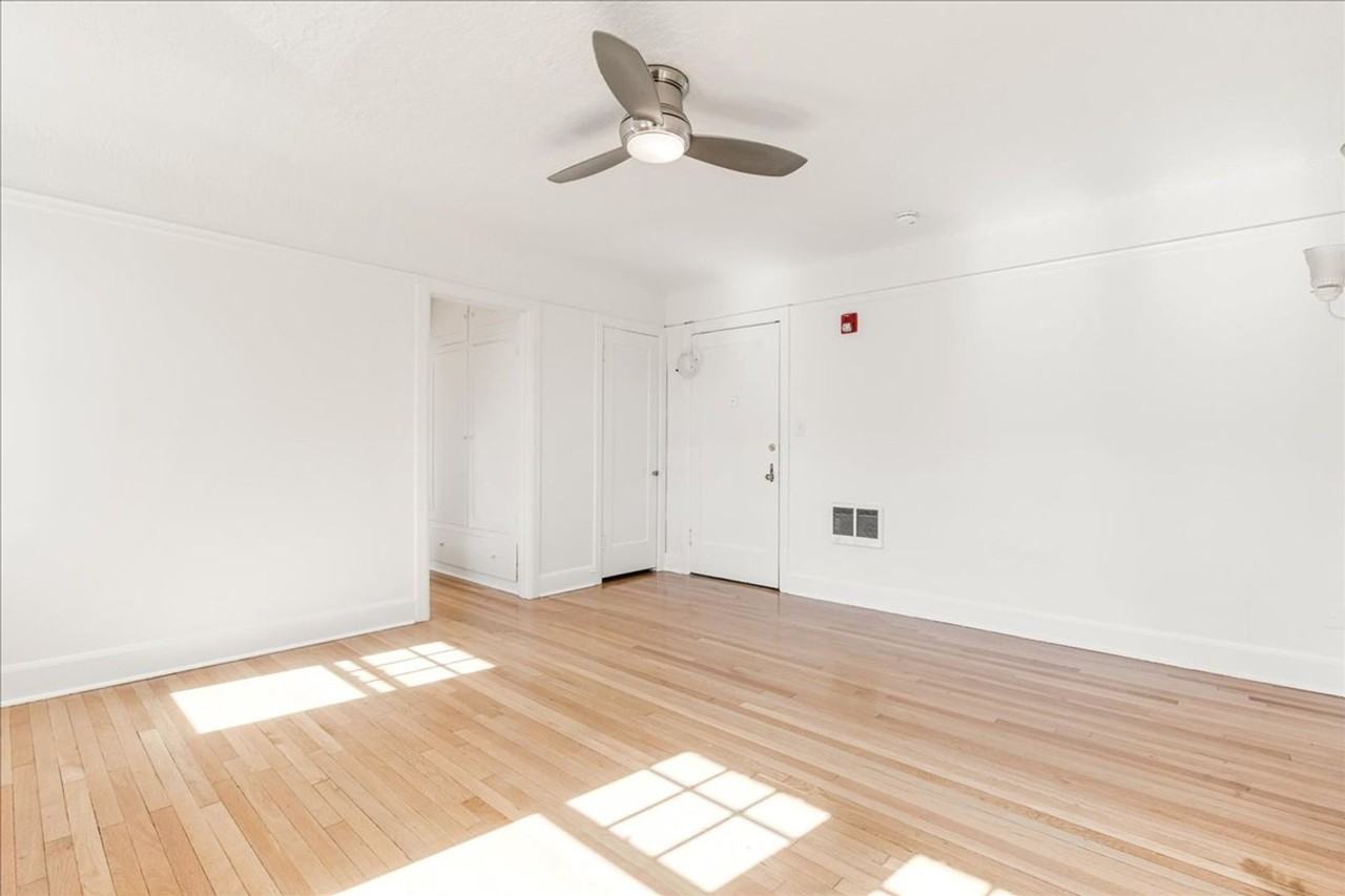 Savoy Apartments - Photo 3 of 15