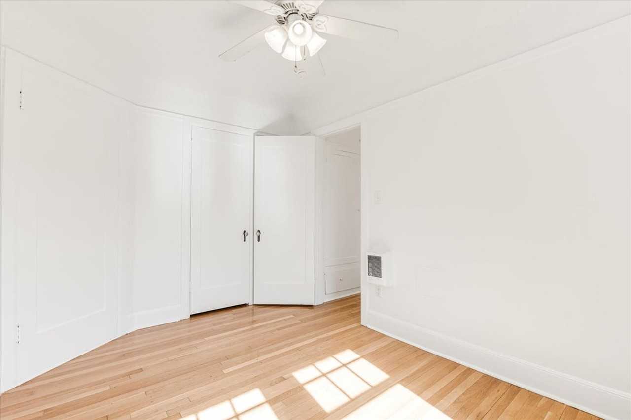 Savoy Apartments - Photo 5 of 15