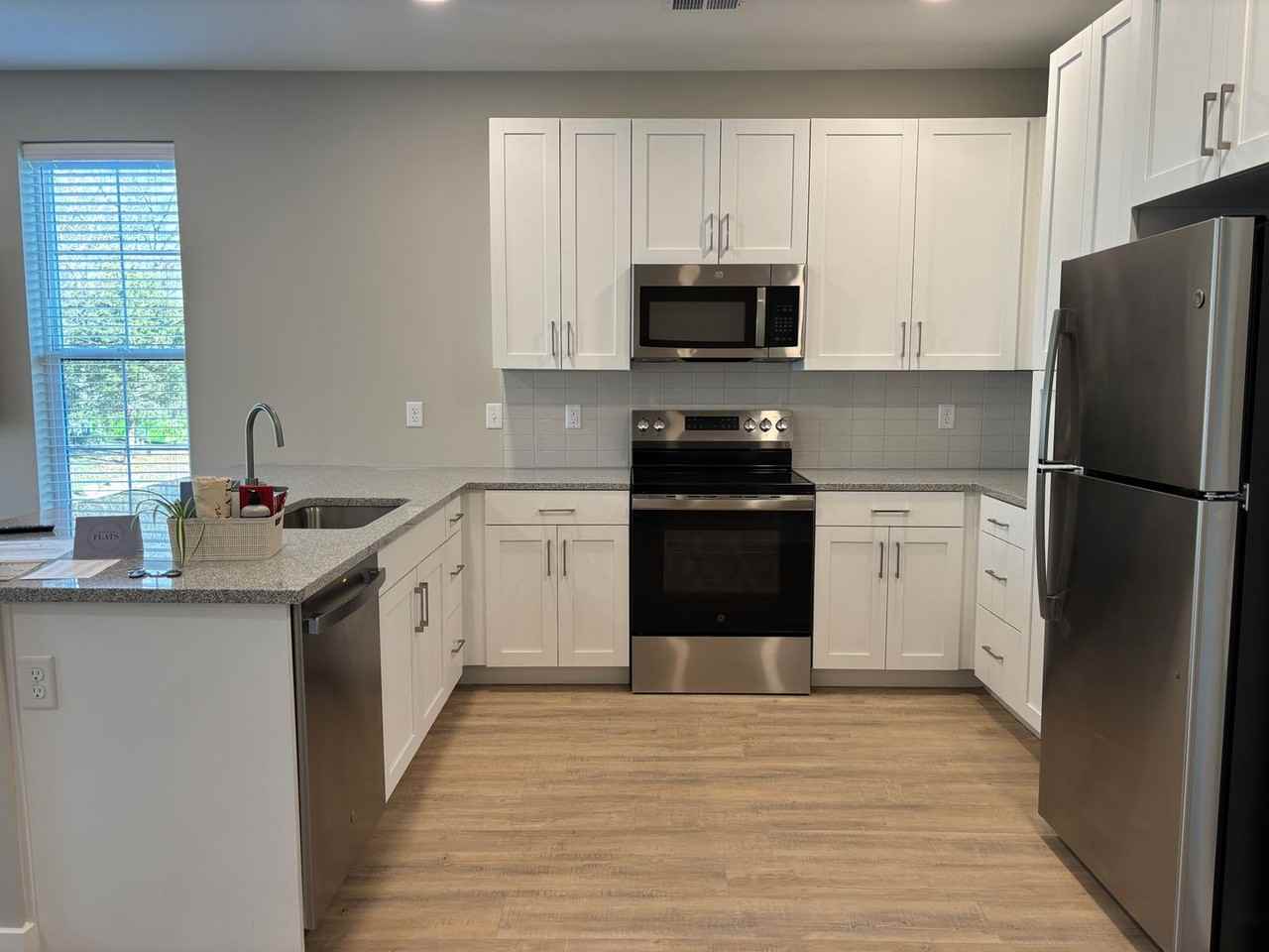 Mission Flats Apartments - Photo 5 of 50