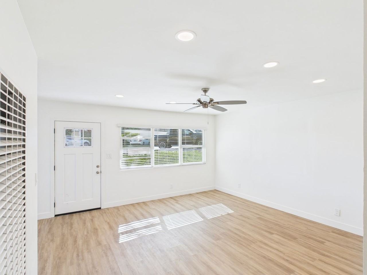 Pacific Crest Apartments in Encinitas - Photo 6 of 50