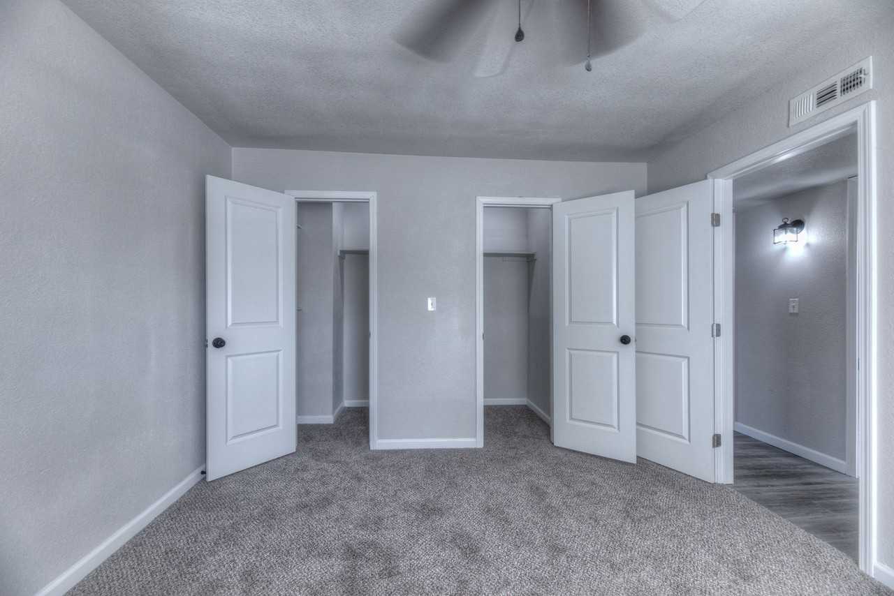 Brookside Garden - Photo 6 of 10